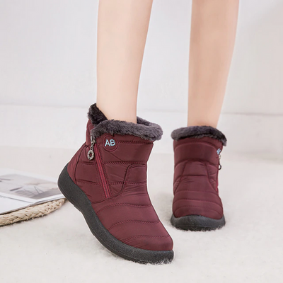 ArcticStride Boots - Conquer Winter in Comfort + 50% OFF